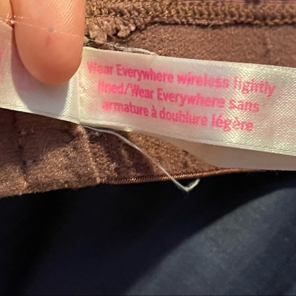 ✨PINK Victorias Secret Wear Everywhere T-Shirt Lightly Lined Bra✨ - Picture 5 of 7
